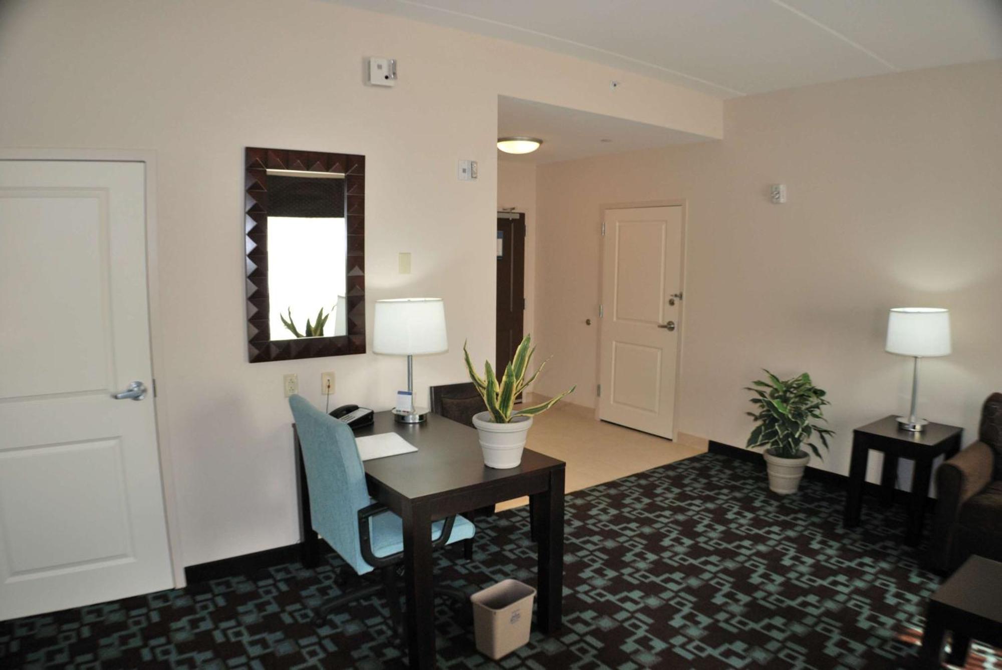 Hampton Inn&Suites Nashville at Opryland Eksteriør billede