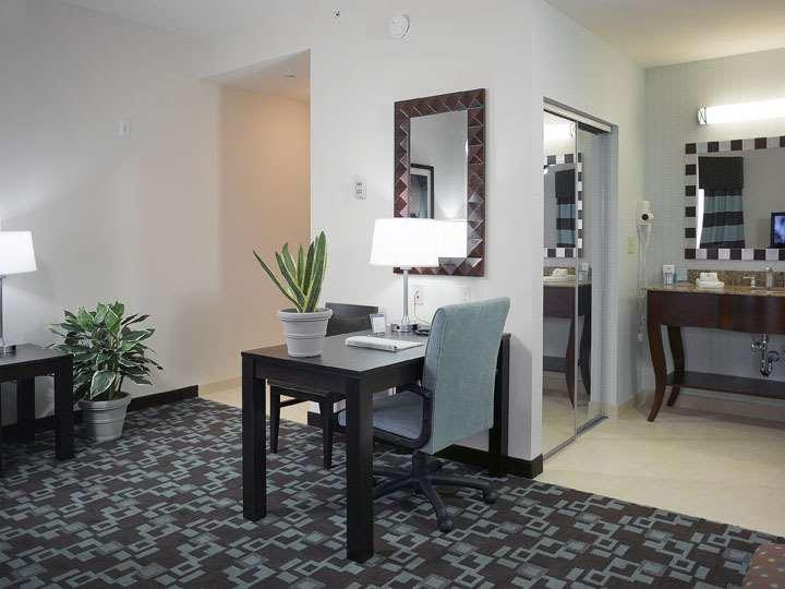 Hampton Inn&Suites Nashville at Opryland Værelse billede