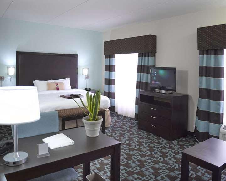 Hampton Inn&Suites Nashville at Opryland Værelse billede